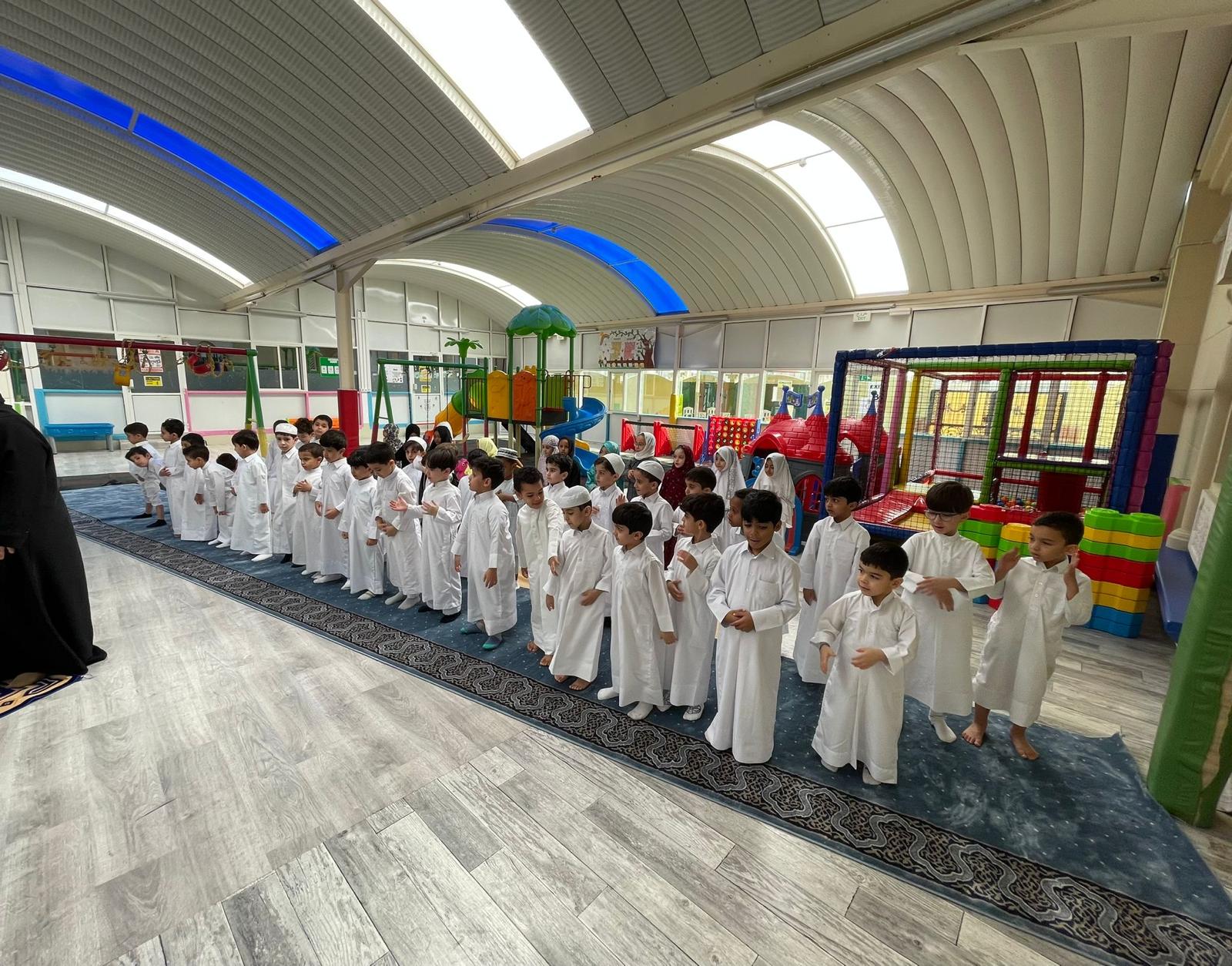 صورة من الأركان التعليمية